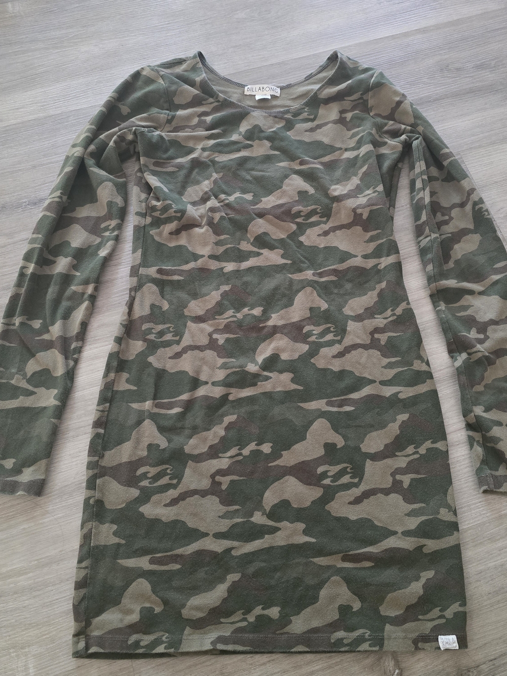 Billabong | Camo Long Sleeve Minidress | Size Medium